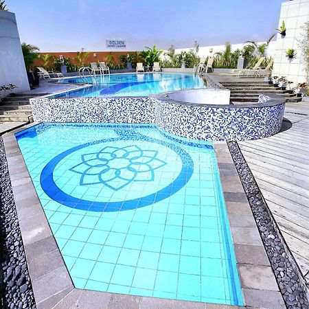 Golden Flower By Kagum Hotels Bandung Buitenkant foto